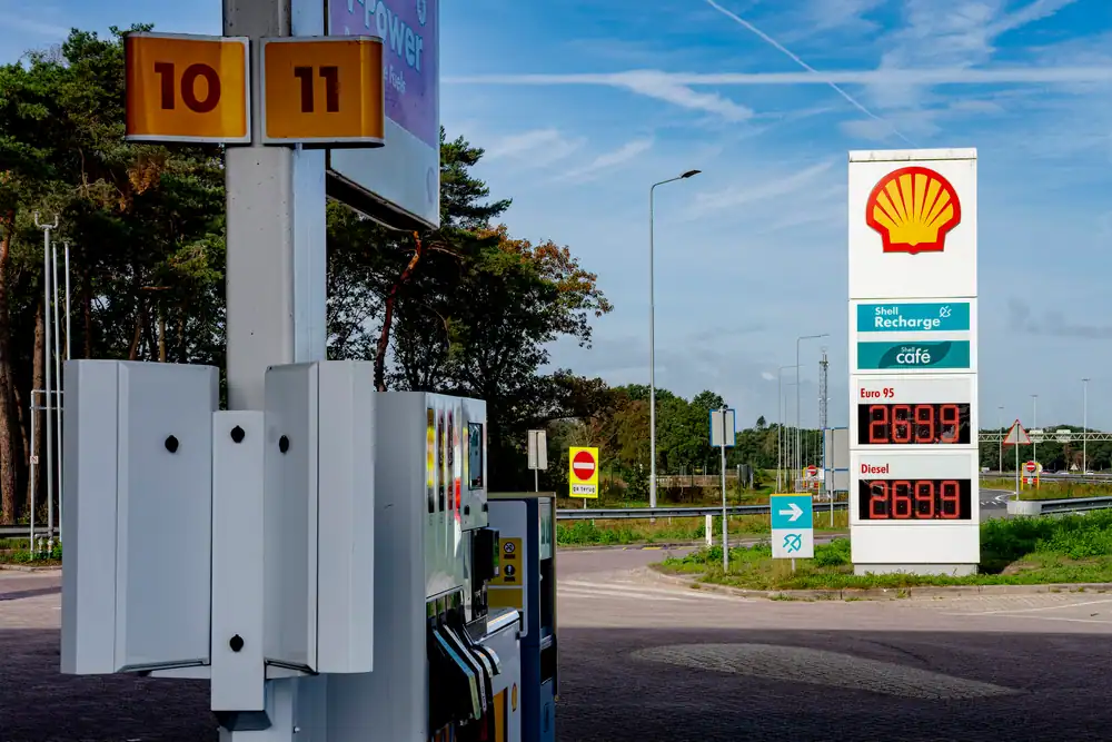 Kleine meevaller aan de pomp: benzine en diesel iets goedkoper