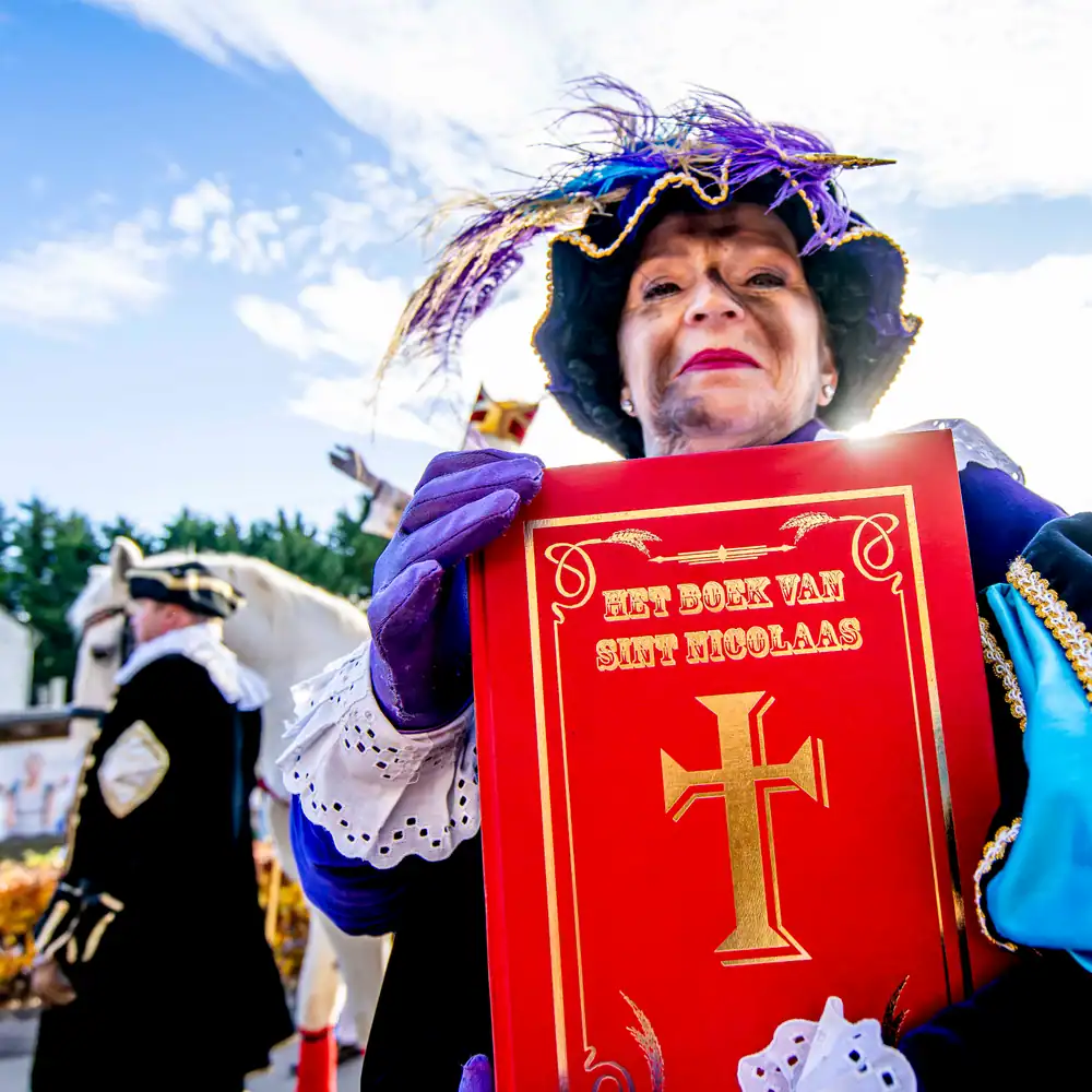 O jee… Sinterklaas komt tientallen hulp-pieten tekort in Helmond