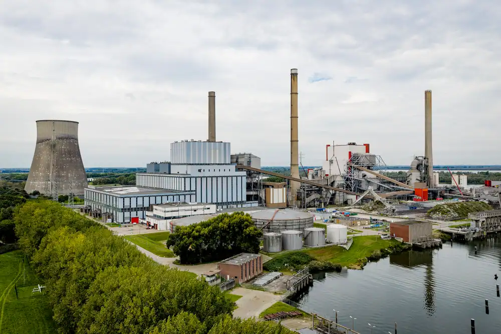 Nederlandse energietransitie botst op grenzen stroomnet: problemen steeds nijpender