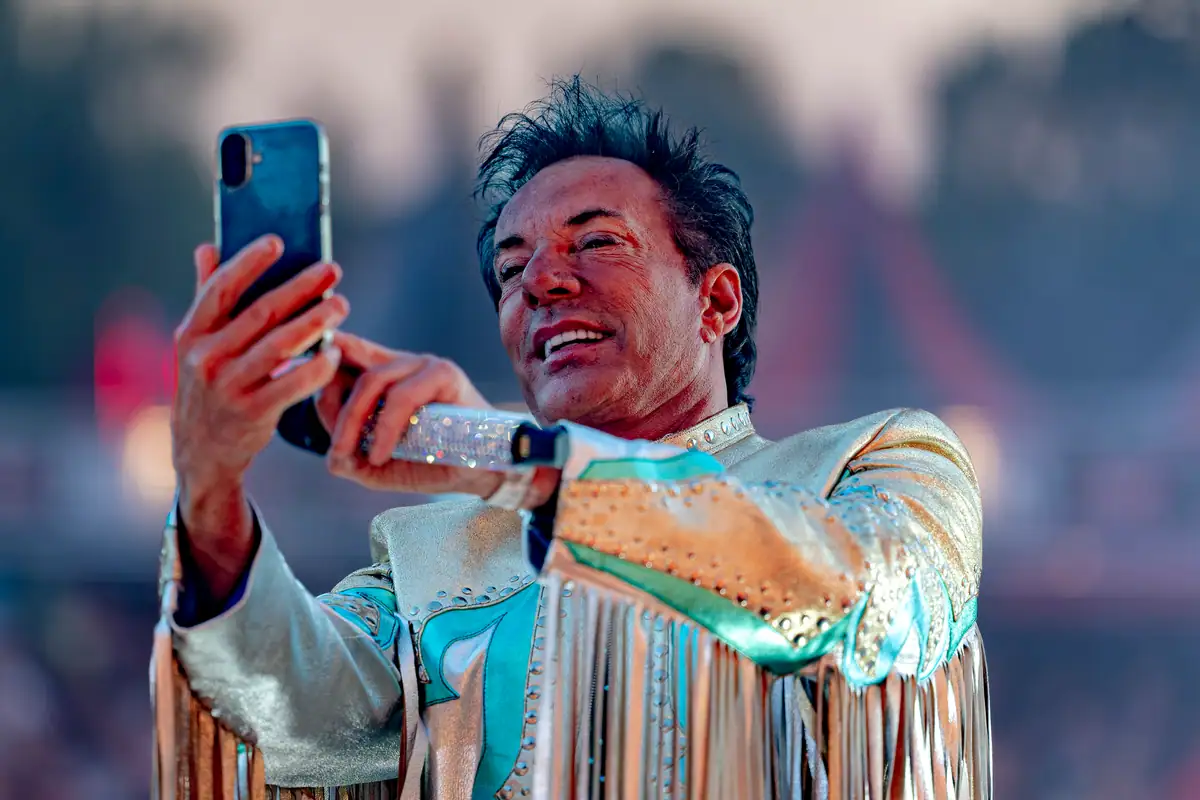 Gerard Joling vertrekt na 21 jaar bij De Toppers: irritaties achter de schermen?